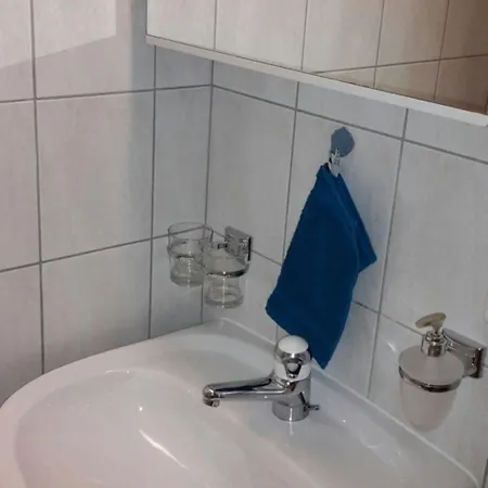 Apartamento Konkordia 2 Eg Sued-ost Appartement-fewo- Dusche Oder Bad- Wc By Interhome